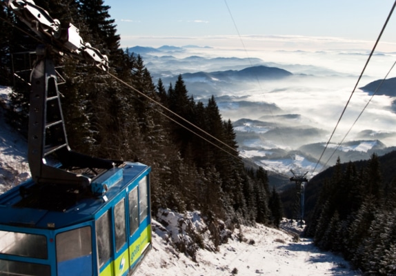 Cable car & plateau