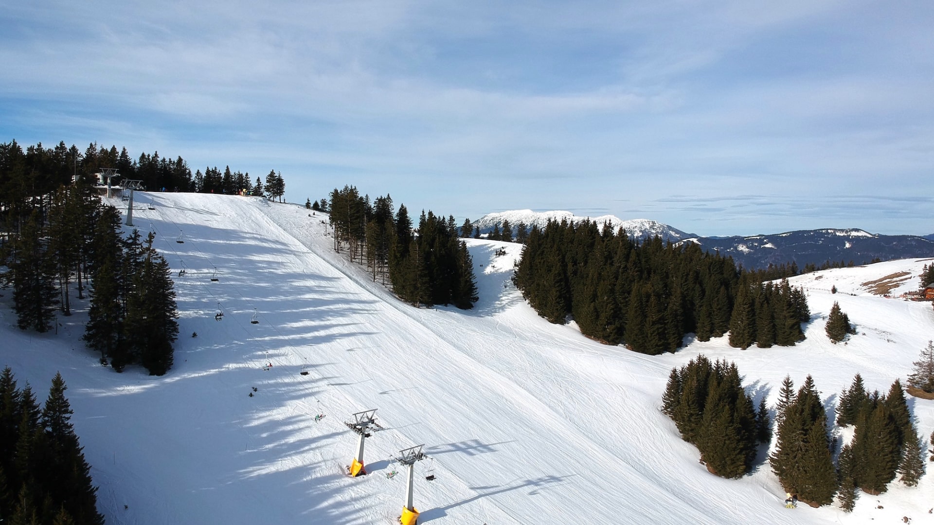 SLOPES AND SKI LIFTS